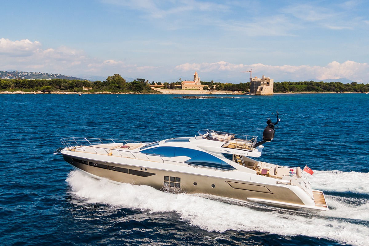 best azimut yacht